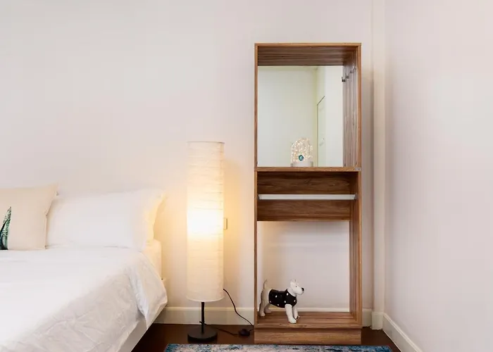 Unique Townhouse 2f-3f