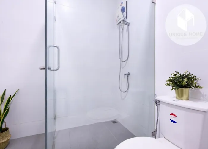 Unique Townhouse 2f-3f Bangkok