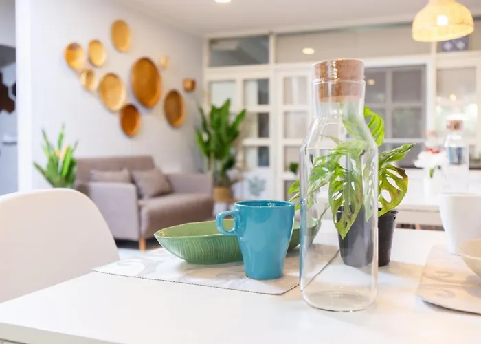 Unique Townhouse 2f-3f Bed & Breakfast Bangkok